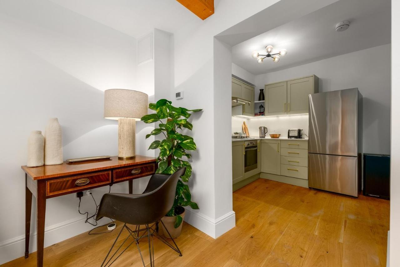 Appartamento The Victorian House - Enticing 3Bdr House With Garden Oxford Esterno foto
